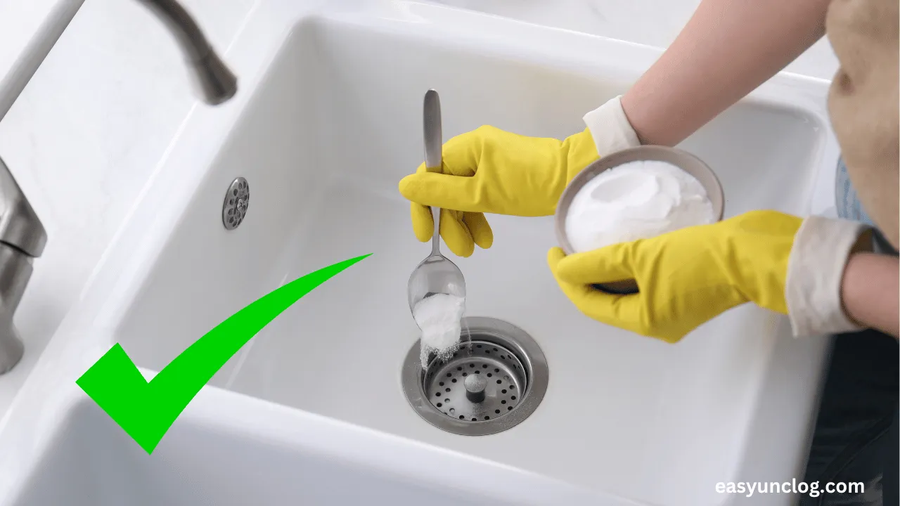 How to Unclog a Sink with Baking Soda and Vinegar